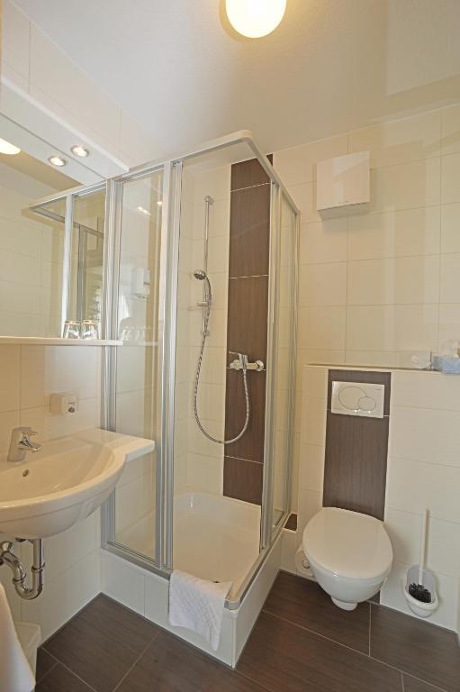 Hotel-Gasthof Rotes Ross Heroldsberg Habitación foto